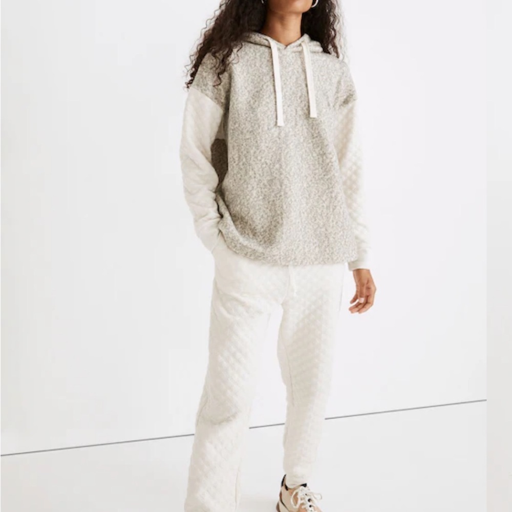 Madewell Quilted-Sleeve Hoodie Sweater in Marled Storm Grey